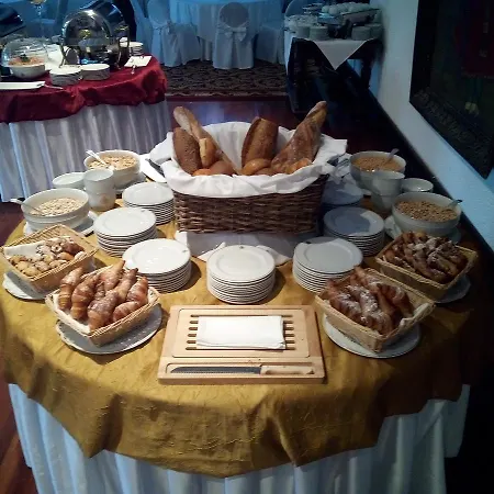 Отель Grand Du Golf & Palace