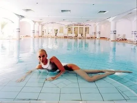 Grand Du Golf & Palace Отель