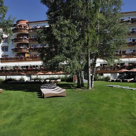 Hotel Grand Du Golf & Palace 5*
