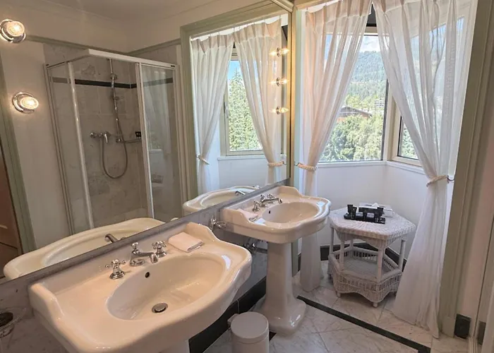 Szálloda Grand Du Golf & Palace 5*