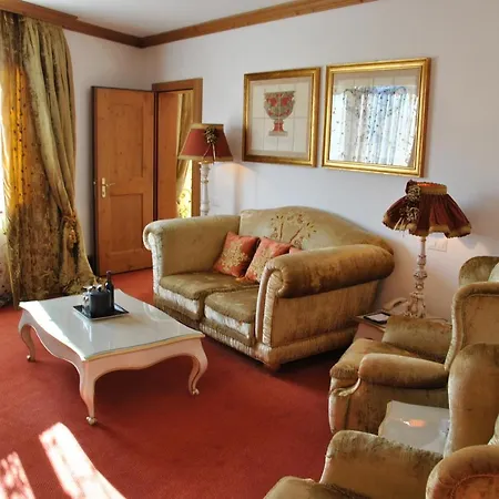 호텔 그랜드 뒤 골프 앤드 팰리스 5*